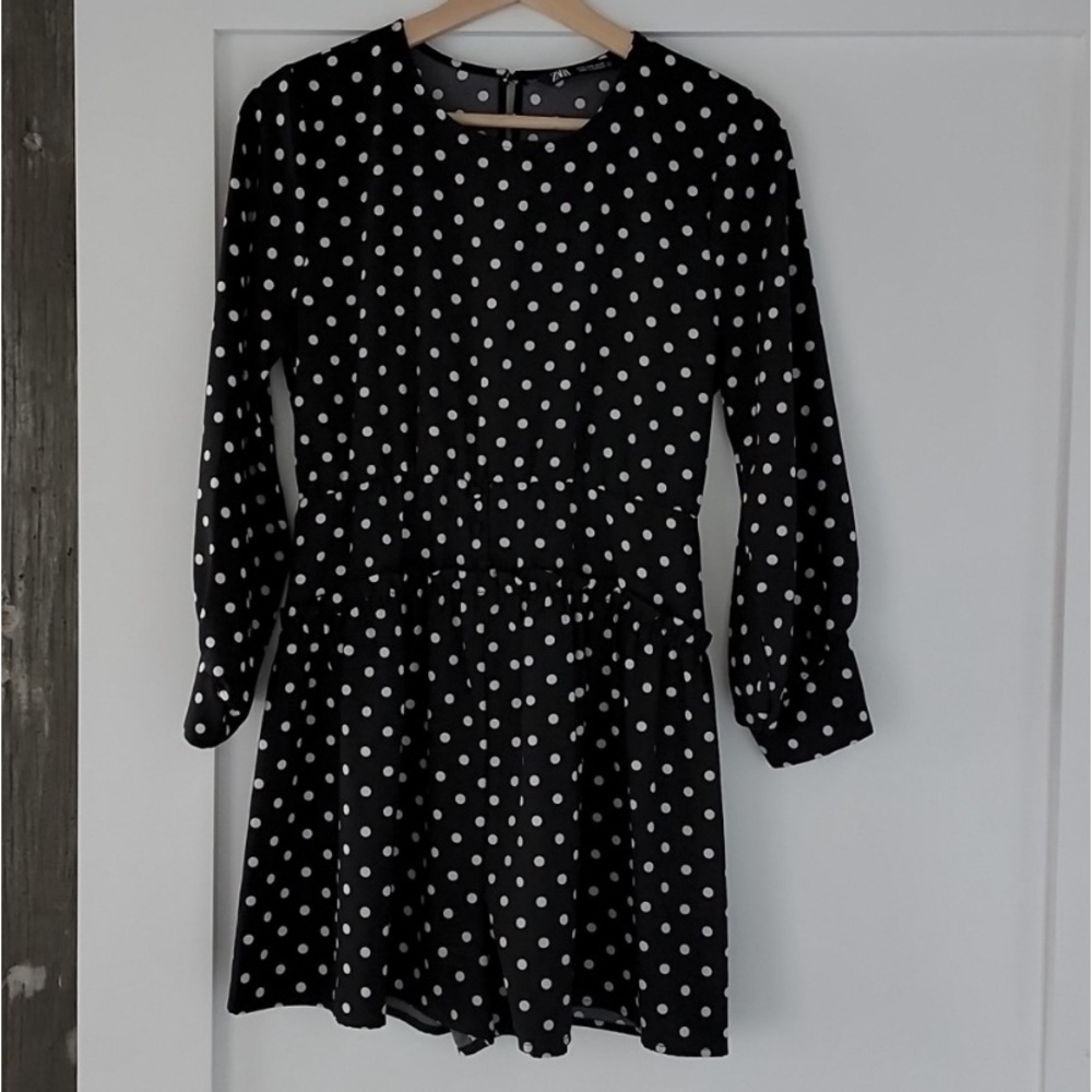 Zara black and white polka dot shorts jumper size small.